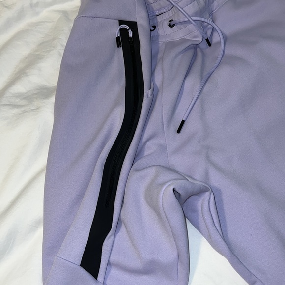 Lavender Nike Tech Fleece Tracksuit - Picture 10 of 11